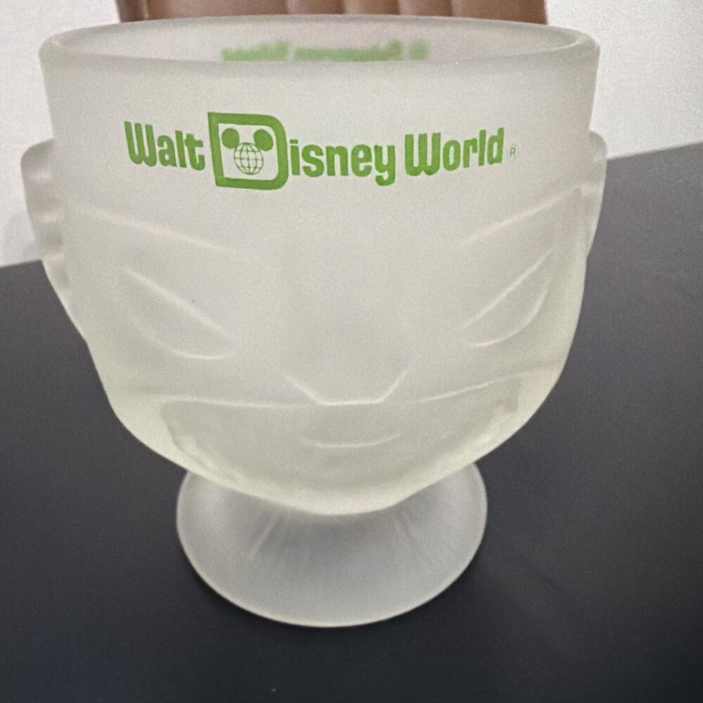Walt disney world polynesian village frosted glass